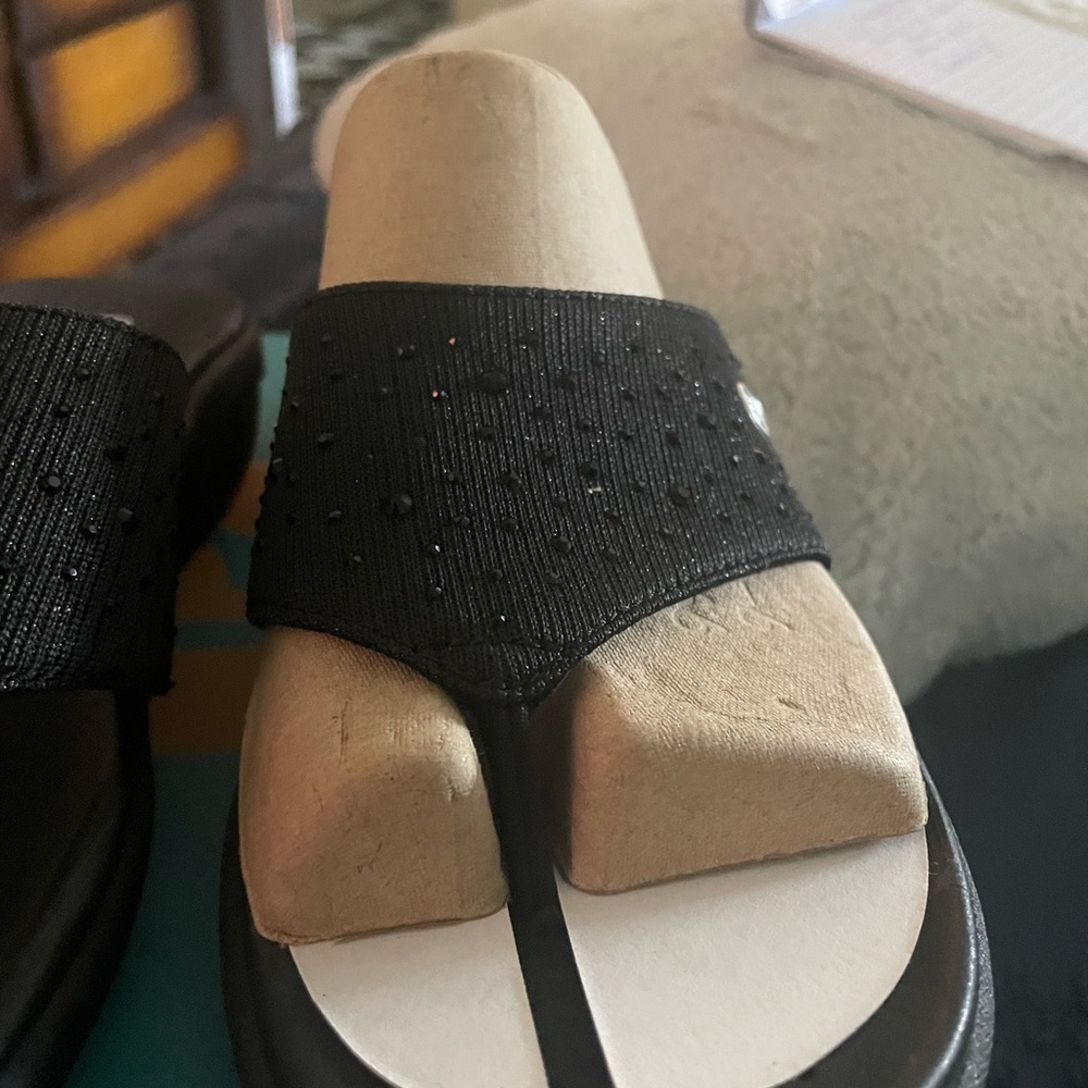 Cruisbright black fabric thong size 9 sandal - Picture 8 of 9